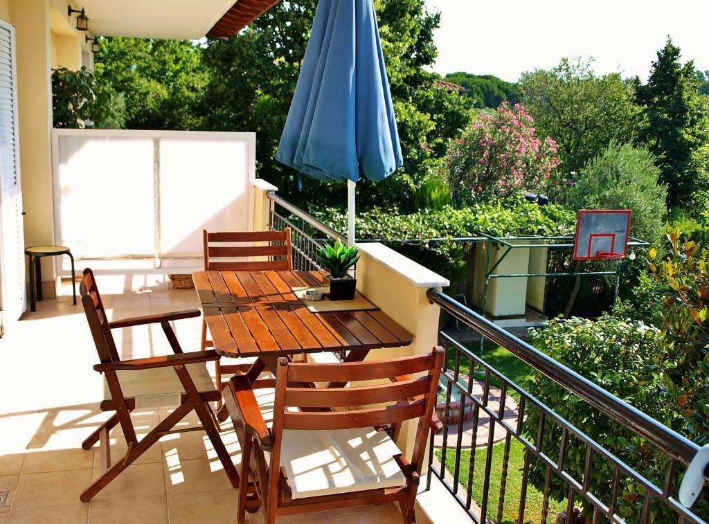 Dionysos Apartment อัสโปรวาลตา ห้อง รูปภาพ
