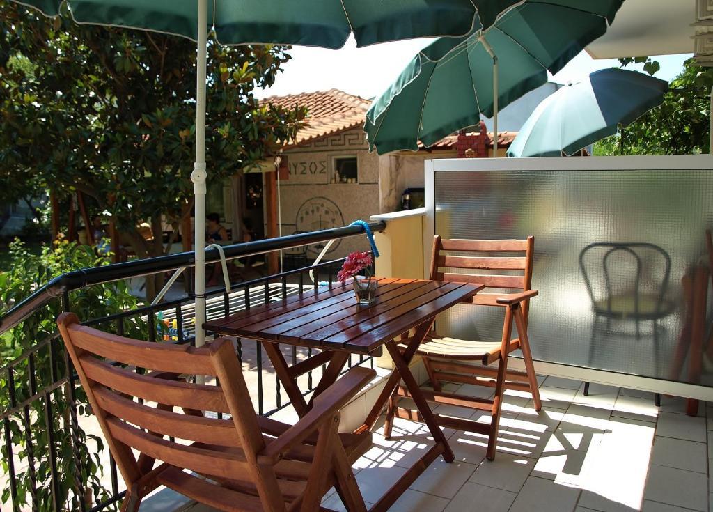 Dionysos Apartment อัสโปรวาลตา ห้อง รูปภาพ